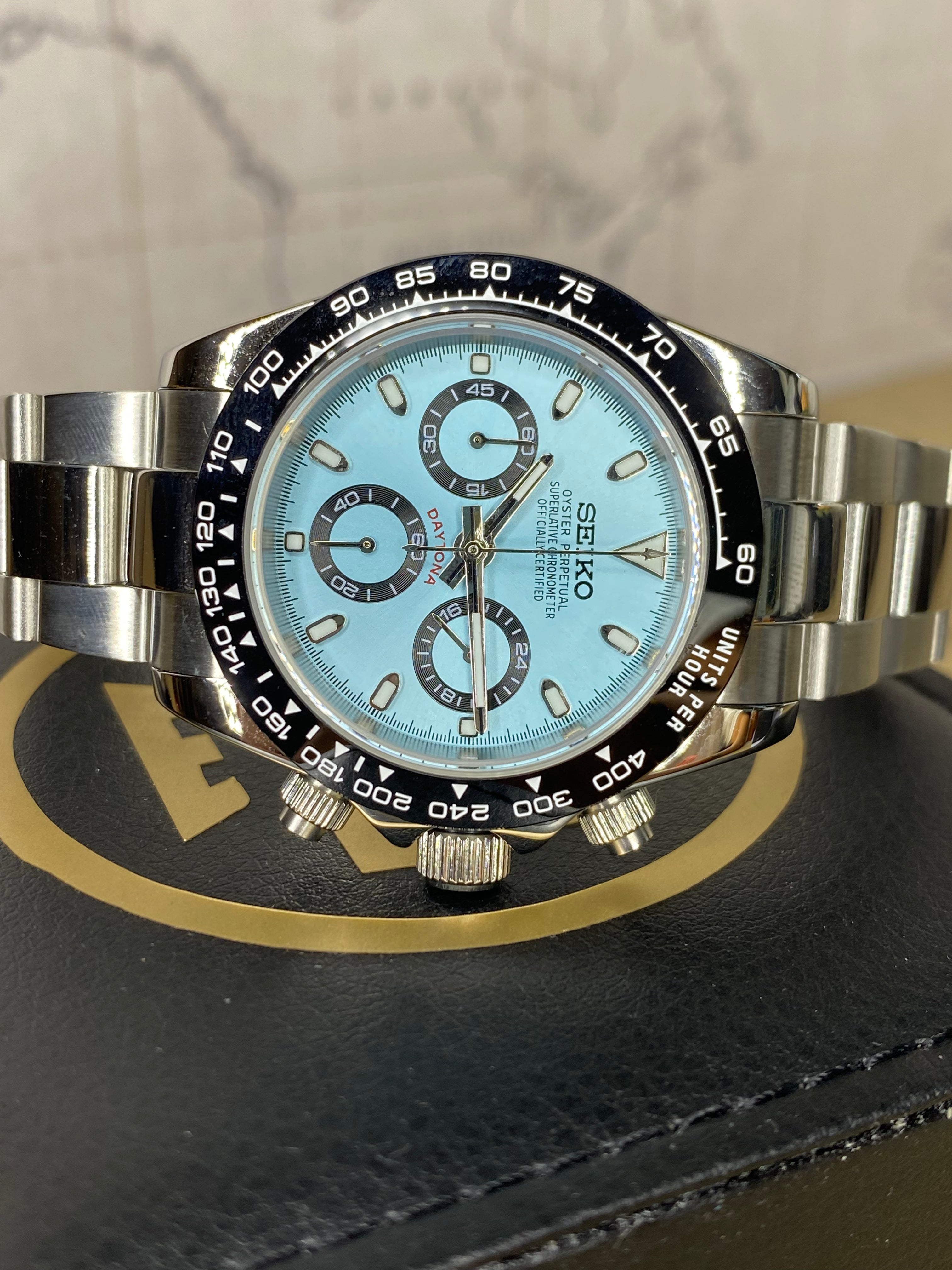 Seitona blue tiffany