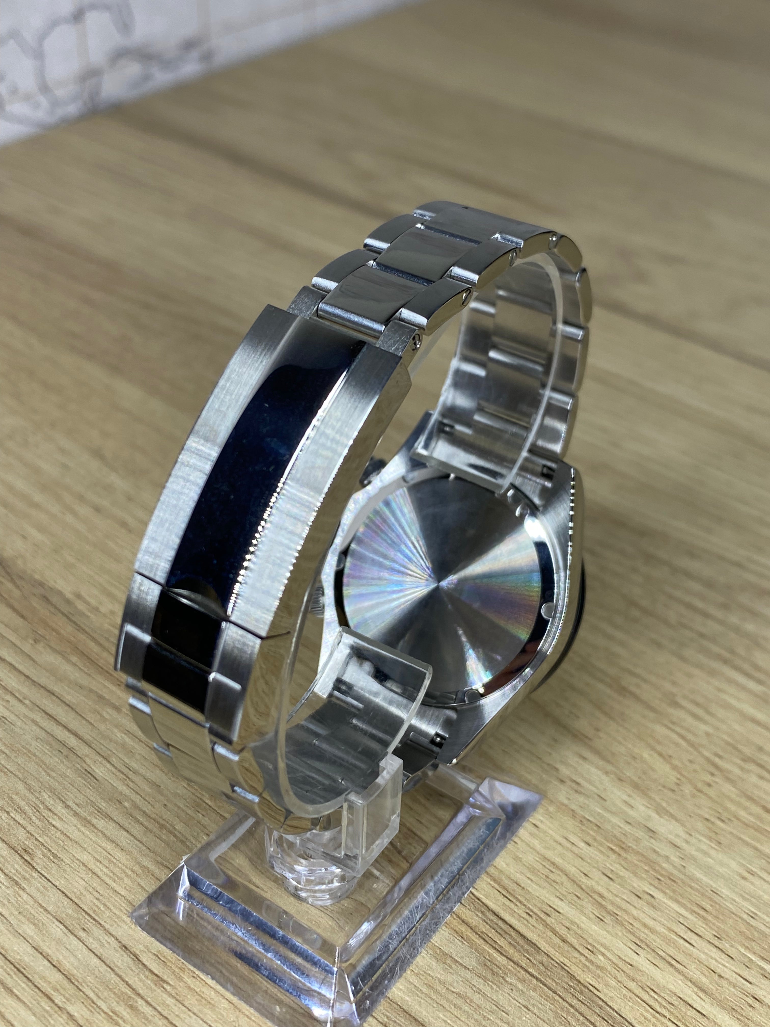 Seitona blue tiffany